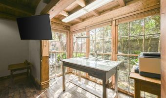 1544 Stanford Ave, Baton Rouge, LA 70808