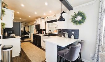 12116 SW County Rd 769 105, Lake Suzy, FL 34269