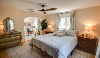 1210 McKinley Blvd, Alton, IL 62002