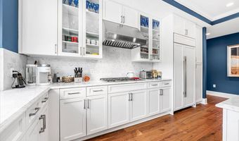 8111 RIVER Rd #131, Bethesda, MD 20817