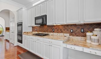 22839 VICKERY PARK Dr, Ashburn, VA 20148