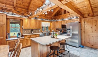 1676 S 600 E, Avilla, IN 46710