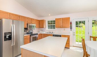 76 Main St, Addyston, OH 45001