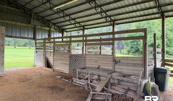 154 Perry Ln, Atmore, AL 36502