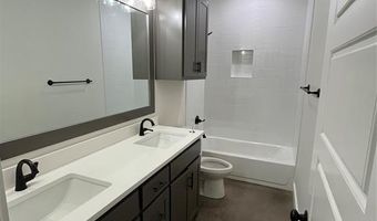 300 Rita Ridge Ct, Millsap, TX 76066
