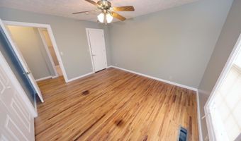 5731 GLADE Cir, Anniston, AL 36206