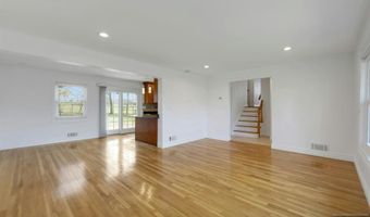 117 Brookview Ter, Bergenfield, NJ 07621