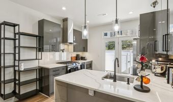 2117 FERNON St, Philadelphia, PA 19145