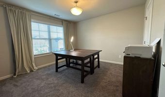 126 Auburn Crossing Dr, Auburn, GA 30011