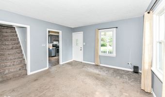 114 South St, Southport, IN 46227