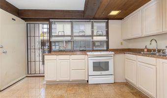 98-310 Kamehameha Hwy 226, Aiea, HI 96701