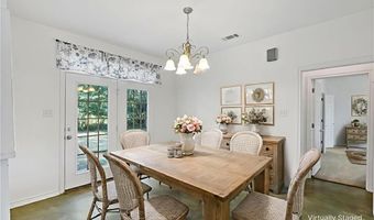12000 Grassbur Rd, Bryan, TX 77808