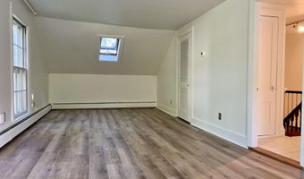 59 Cedar St, Belfast, ME 04915