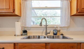 508 Circle Dr E, Cody, WY 82414