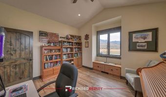 82 Big Creek Dr, Cody, WY 82414