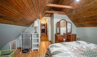 1749 Saint Clair River Dr, Algonac, MI 48001