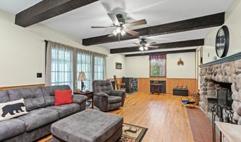 121 Maltbie Dr, Amsterdam, NY 12010