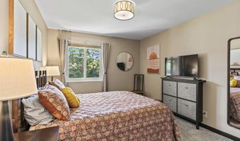 3182 JUSTIN Ct 8, Appleton, WI 54914