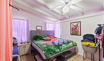1224 Haloa Dr, Honolulu, HI 96818