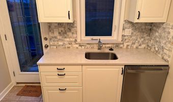 5226 ELLIOTT Rd, Bethesda, MD 20816