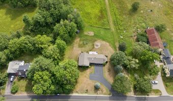 107 Kennebunk Rd, Alfred, ME 04002