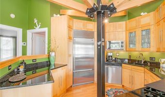 3956 S Turkeyfoot Rd, Akron, OH 44319