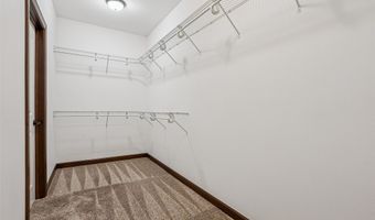 218 34th St SE, Altoona, IA 50009