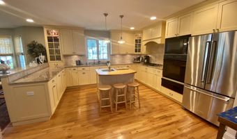 401 Garfield Ave, Avon By The Sea, NJ 07717