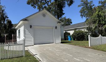 5 Wateree Ct, Beaufort, SC 29902