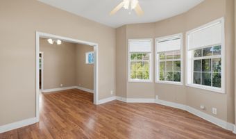 372 Reynoir St, Biloxi, MS 39530