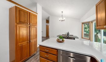 1000 E Maywood St, Brandon, SD 57005