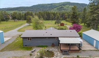 433 Shamar Dr, Blanchard, ID 83804