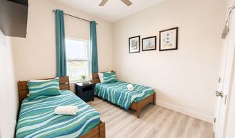 195 Paradise Dr, Aransas Pass, TX 78336
