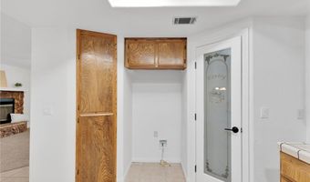 12490 Palomino Ln, Apple Valley, CA 92308