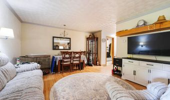 6628 Bateman Ln, Athens, OH 45701