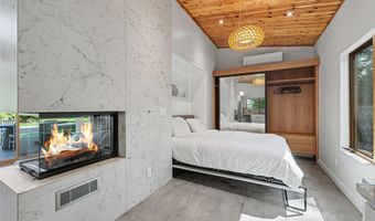504 Burson Pl, Ann Arbor, MI 48104