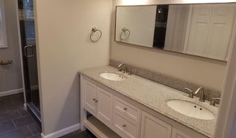 161 E Wyoming Ave, Absecon, NJ 08201