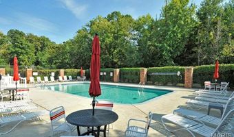 1003 Pocono Trl, Ballwin, MO 63021