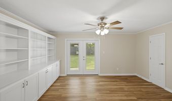 150 West St, Alto, TX 75925