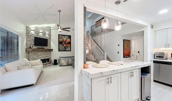 940 DOUGLAS Ave 197, Altamonte Springs, FL 32714