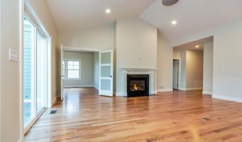 18 Hampton Rd 21, Coventry, RI 02816