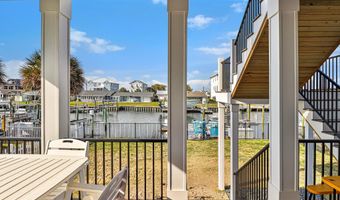 524 N Kinston Ave, Atlantic Beach, NC 28512