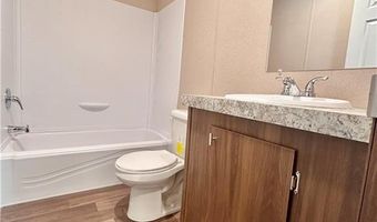 232 S Oak St, Austin, IN 47102