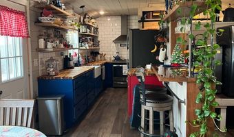 1383 HogBack Rd, Albany, KY 42602