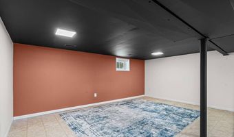 25 Edgecomb St, Albany, NY 12209