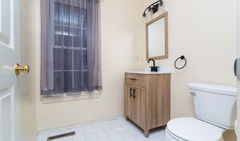 6 Valley Ct, Bethel, CT 06801