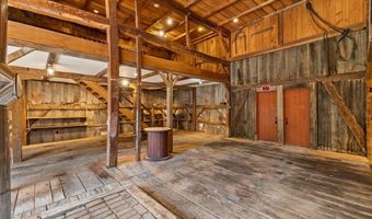 697 County Road 1302, Ashland, OH 44805