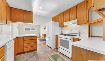 1832 Mountain St, Carson City, NV 89703