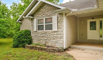 21445 Lawrence 2074, Ash Grove, MO 65604