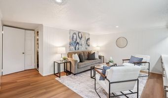 2824 S ABINGDON St A2, Arlington, VA 22206